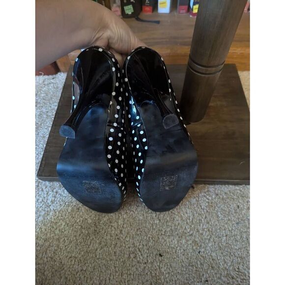 Pin Up Couture Cutiepie 7 Retro White & Black Polka Dot Mary-Jane Heels Peep Toe - Picture 3 of 7